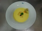 Mangosuppe mit Vanilletortellini - Rezept