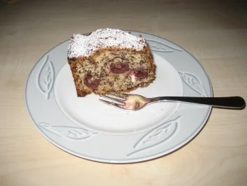 Rezept: Kirsch-Bittermandel-Kuchen Kirsch-Bittermandel-Kuchen - Rezept