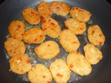 Rezept: Beilage Brot-Käse-Taler Beilage Brot-Käse-Taler - Rezept