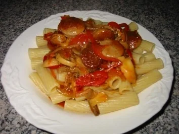 Rezept: WÜRSTCHENGULASCH WÜRSTCHENGULASCH - Rezept