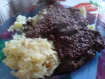 Grützwurst mit Kartoffeln und Sauerkraut - Rezept - Bild Nr. 2