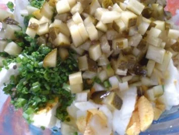 Rezept: Eiersalat wie wir ihn essen Bild Nr. 18 Eiersalat wie wir ihn essen - Rezept - Bild Nr. 18