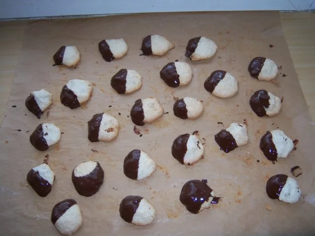 Rezept: Lübecker Kokosmakronen Bild Nr. 2 Lübecker Kokosmakronen - Rezept - Bild Nr. 2