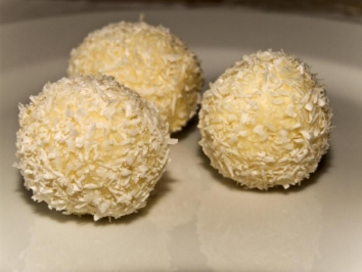 Raffaello Schneeballkugeln - Rezept mit Bild - kochbar.de