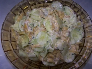 gelbe Bohnen Gurkensalat mit Schmand - Rezept