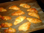 Quarkhörnchen mit Käse und Schinken - Rezept