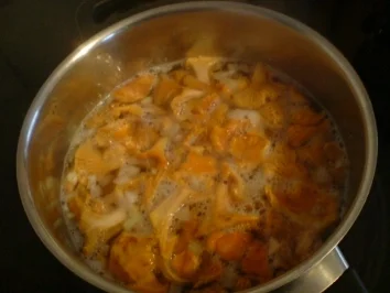 Rezept: Pfifferlingsomlett Bild Nr. 3 Pfifferlingsomlett - Rezept - Bild Nr. 3