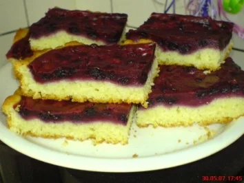 Blaubeerkuchen vom Blech - Rezept