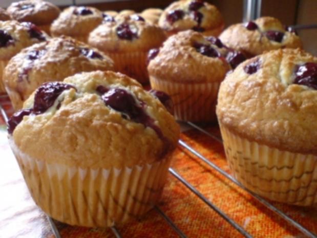 Kokos-Kirsch-Muffin - Rezept mit Bild - kochbar.de