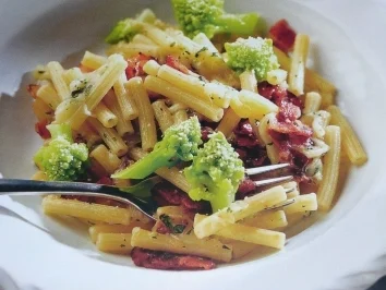 Maccharoni mit Romanesco - Rezept