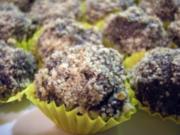 Pralinen: Schokolade und Keks suhlen sich im Nussbad - Rezept