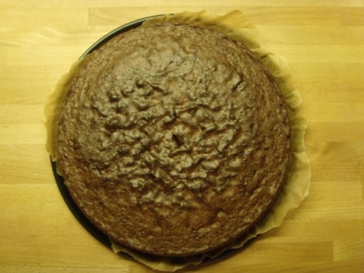 Saftiger Schokoladenkuchen... - Rezept - Bild Nr. 3