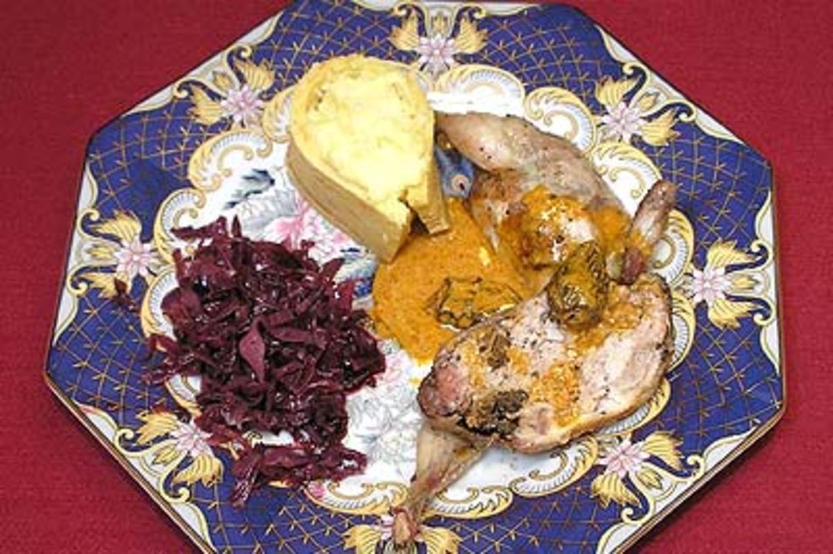 Gefüllte Wachteln mit Kartoffel-Baumkuchen und Gewürzrotkraut - Rezept ...