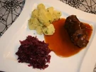 Rinderroulade mit Rotkohl und Kartoffeln - Rezept