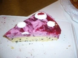 Rezept: Torten: Heidelbeer-Johannisbeer-Torte Bild Nr. 4 Torten: Heidelbeer-Johannisbeer-Torte - Rezept - Bild Nr. 4