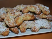 Italienische Marzipankipferl - Pignoli - Rezept