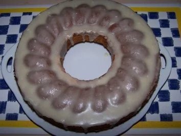 Rezept: Gugelhupf mit Nougat Gugelhupf mit Nougat - Rezept