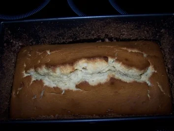 Rezept: Amaretto-Kirsch-Kuchen Bild Nr. 10 Amaretto-Kirsch-Kuchen - Rezept - Bild Nr. 10