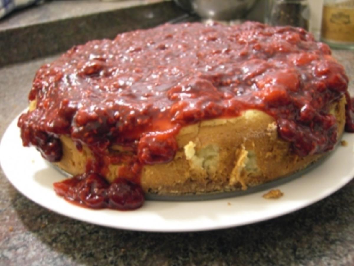 Kuchen: Cheesecake mit Beeren-Deckel ;-) - Rezept