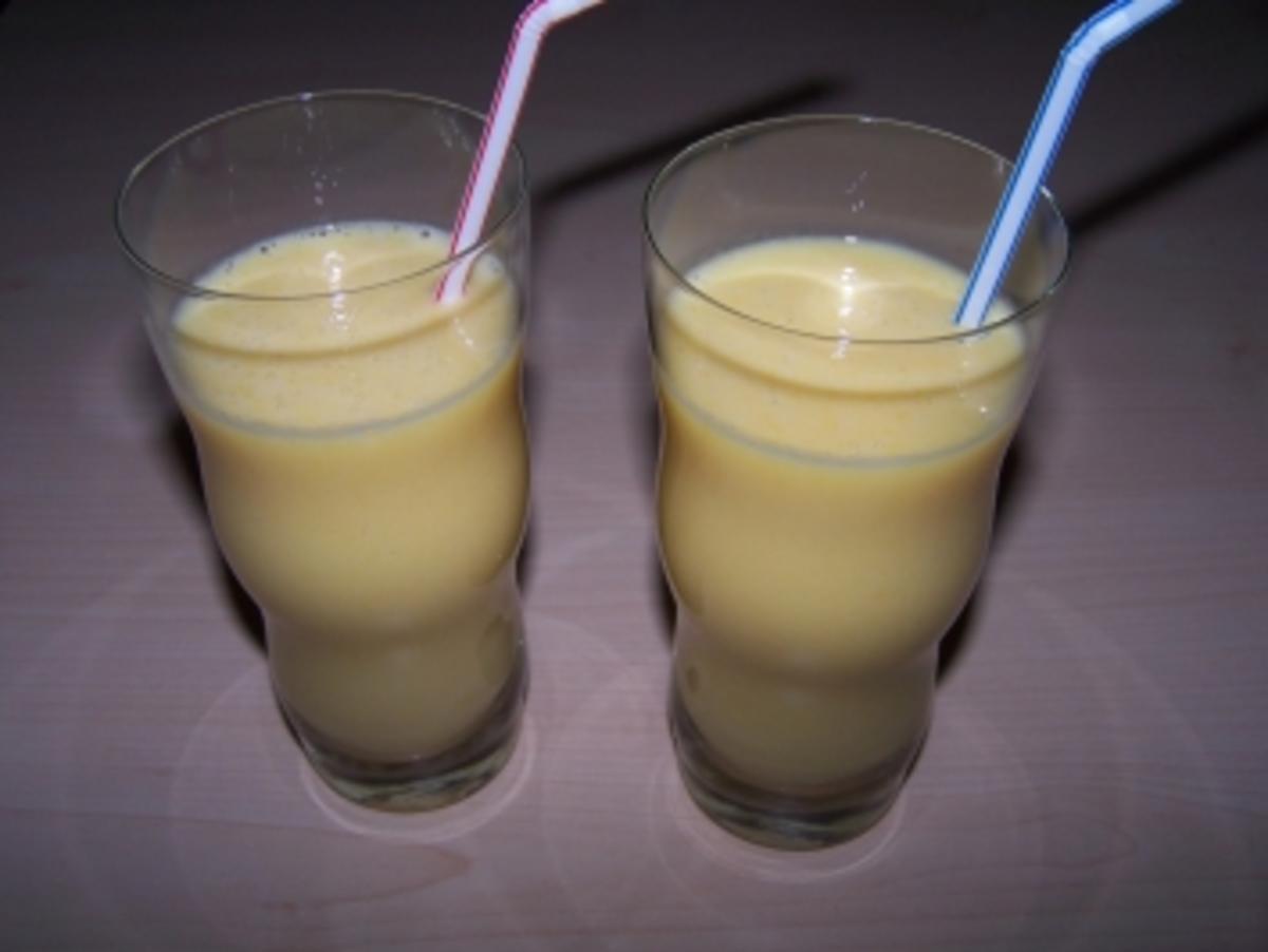 Orangen-Aprikosen-Drink - Rezept