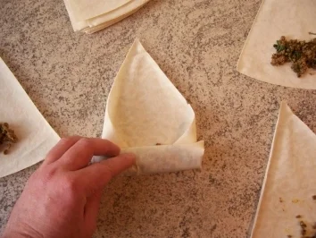 Teigrollen mir Rinder und Lammfleisch - Börek - Rezept