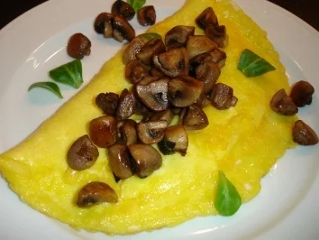 Rezept: Omlett mit Champignons Omlett mit Champignons - Rezept