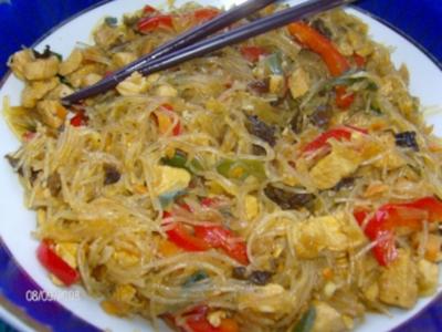 Rezept: Koreanischer Glasnudelsalat Koreanischer Glasnudelsalat - Rezept