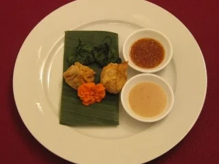 Wan Tans mit Chili-Pak-Choi und zwei Soßen - Knackig braun mit Grün - Rezept