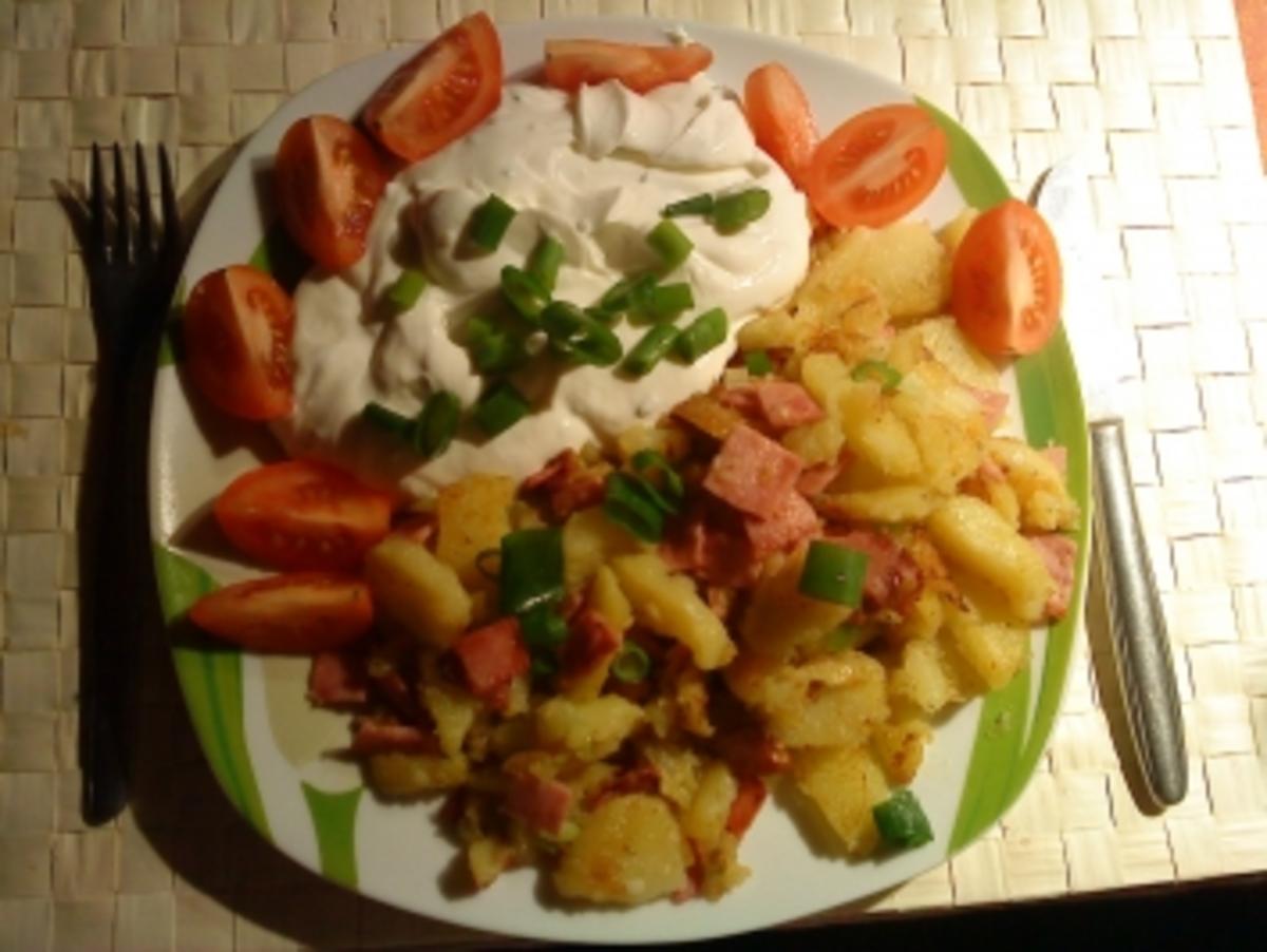 Bratkartoffeln mit Quark - Rezept mit Bild - kochbar.de