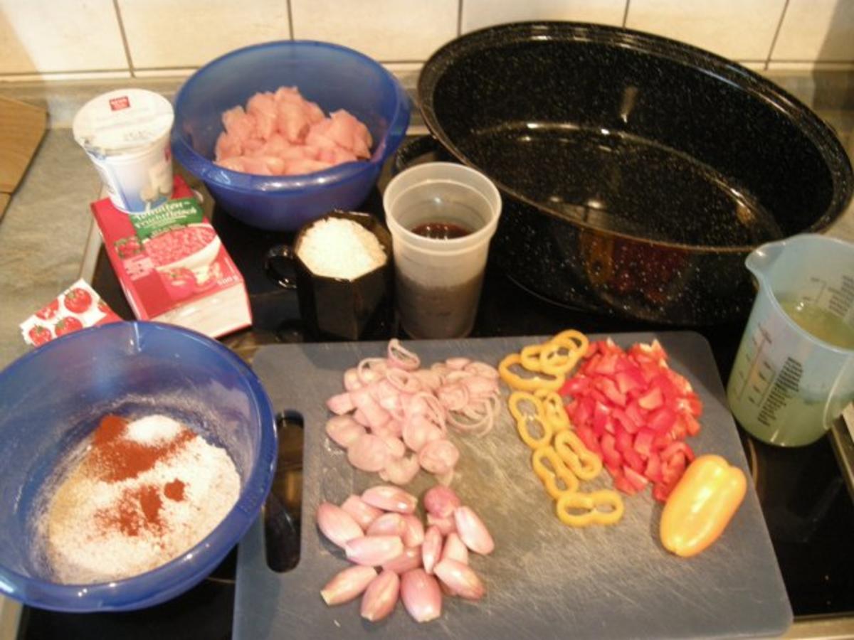 Ungarisches Hühnchengulasch - Rezept mit Bild - kochbar.de