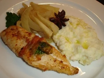 Fischfilet im Pancetta-Mantel mit gewürztem Fenchel - Rezept