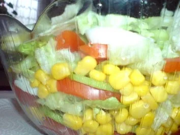 Rezept: Schichtsalat mit Thunfischsoße Bild Nr. 10 Schichtsalat mit Thunfischsoße - Rezept - Bild Nr. 10