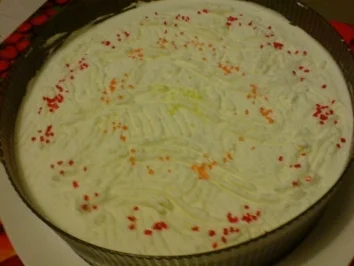 Rezept: Ananas-Bananen-Torte Bild Nr. 9 Ananas-Bananen-Torte - Rezept - Bild Nr. 9