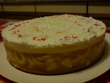 Rezept: Ananas-Bananen-Torte Bild Nr. 10 Ananas-Bananen-Torte - Rezept - Bild Nr. 10