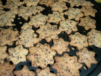 Schoko-Orangen-Sterne, Tannenbäume - Rezept - Bild Nr. 3