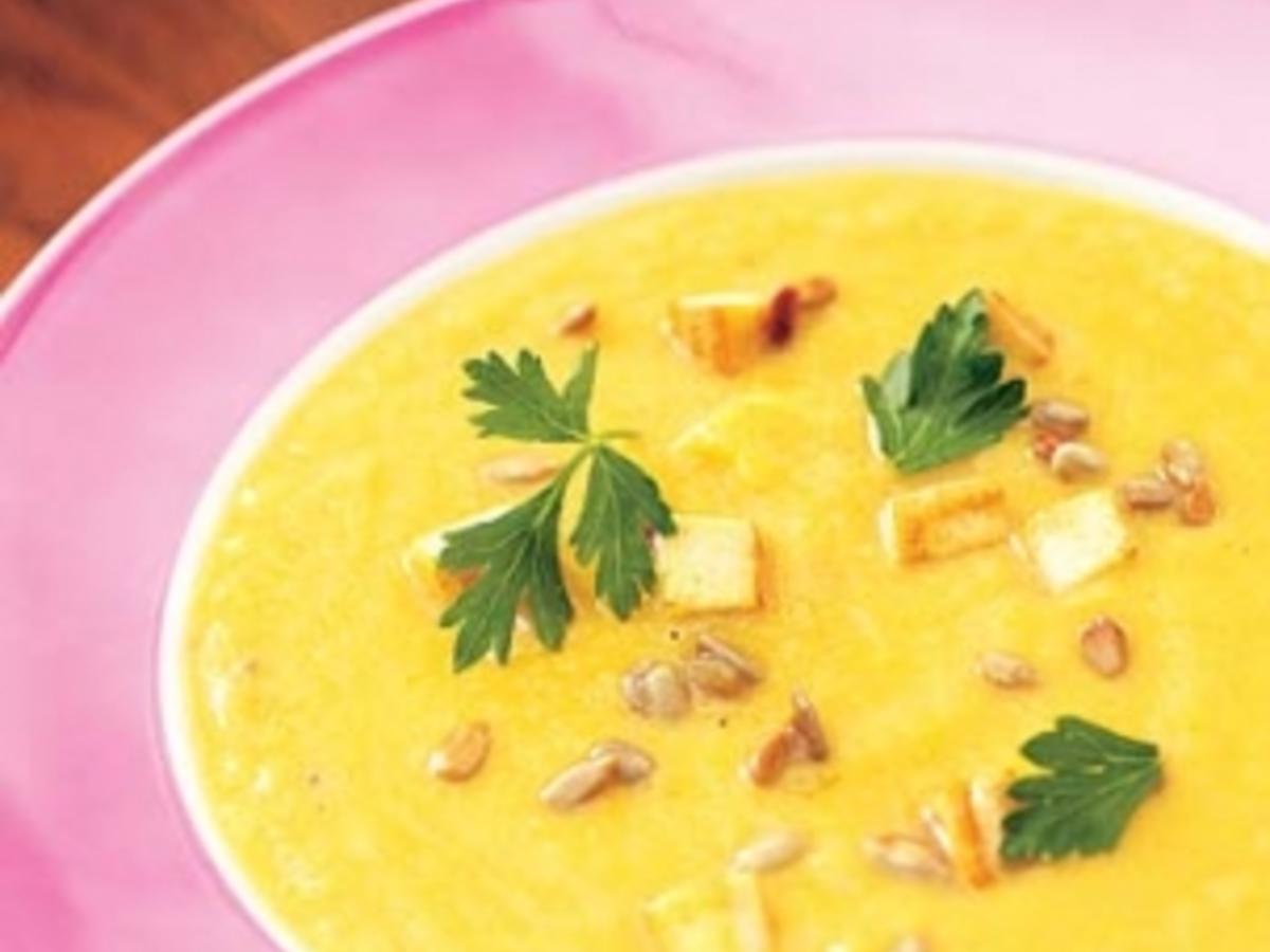Zucchini Kartoffelcremesuppe mit Croutons - 1 kcal/100g