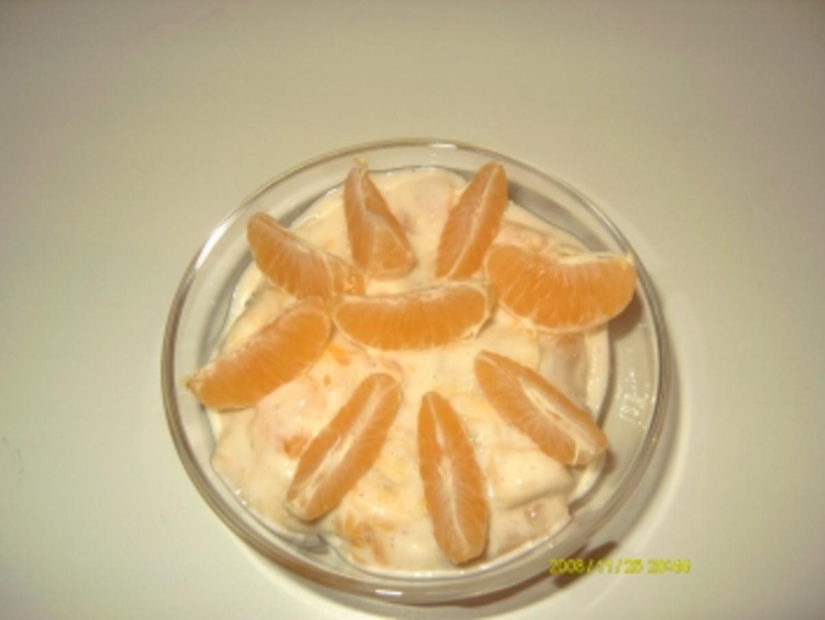 Fruchttiger Salat mit Joghurt - Rezept