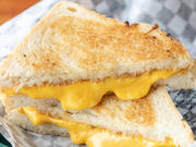 American Grilled Cheese Sandwich - Rezept - Bild Nr. 2