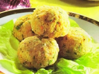 Linsenfrikadellen - Mercimek köftesi - Rezept