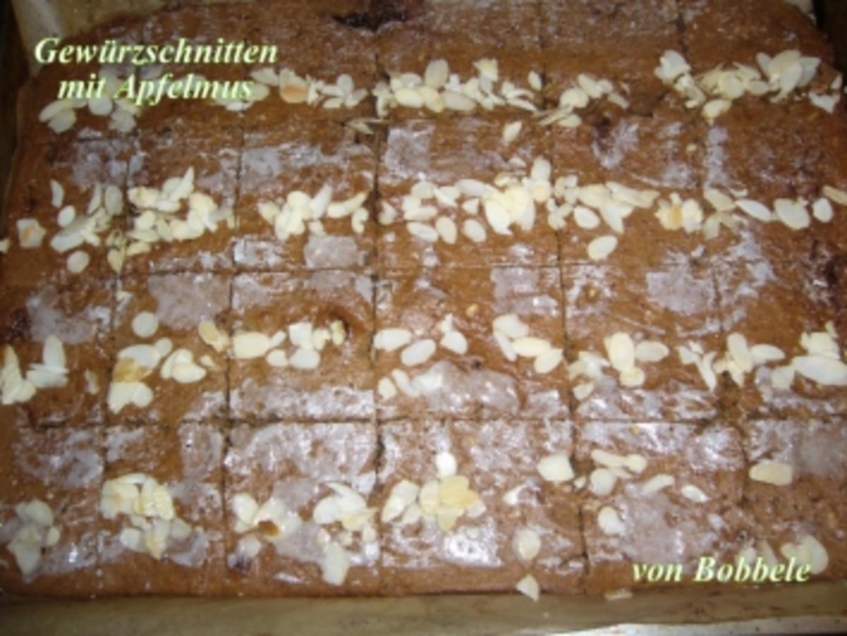 Lebkuchen: Gewürzschnitten mit Apfelmus - Rezept - kochbar.de