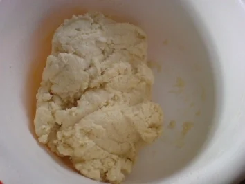 Rezept: Falscher Hefeteig - Quark-Öl-Teig Falscher Hefeteig - Quark-Öl-Teig - Rezept