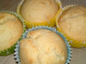 Rezept: Red-Bull-Wodka Muffins Bild Nr. 2 Red-Bull-Wodka Muffins - Rezept - Bild Nr. 2