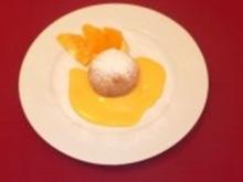 Eiskrapfen auf Weißwein-Zabaione an Orangenspalten - Rezept