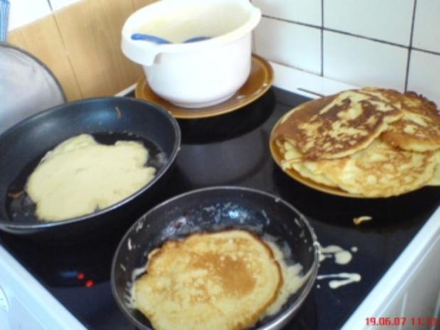 Eierkuchen Plinsen Rezept Mit Video Kochbar De