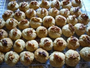 Rezept: Amaretto-Walnuss Gebäck Amaretto-Walnuss Gebäck - Rezept