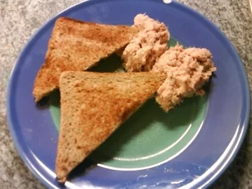 Rezept: JAUSE: Thunfischaufstrich JAUSE: Thunfischaufstrich - Rezept