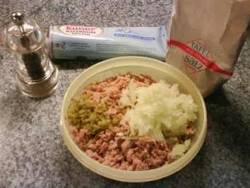 Rezept: JAUSE: Thunfischaufstrich JAUSE: Thunfischaufstrich - Rezept