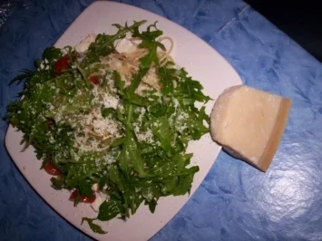 Pasta mit Ruccola und Schafskäse - Rezept