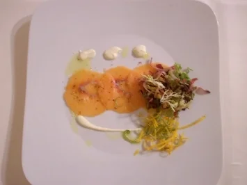 Lachscarpaccio mit Caipirinhacreme - Rezept