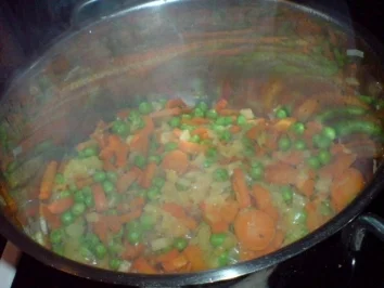 Rezept: Gemüsenudeln Bild Nr. 12 Gemüsenudeln - Rezept - Bild Nr. 12